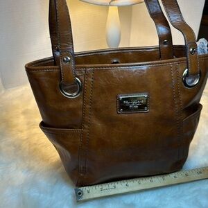 EUC Relic Brand Faux Brown Leather double strap shoulder Bag